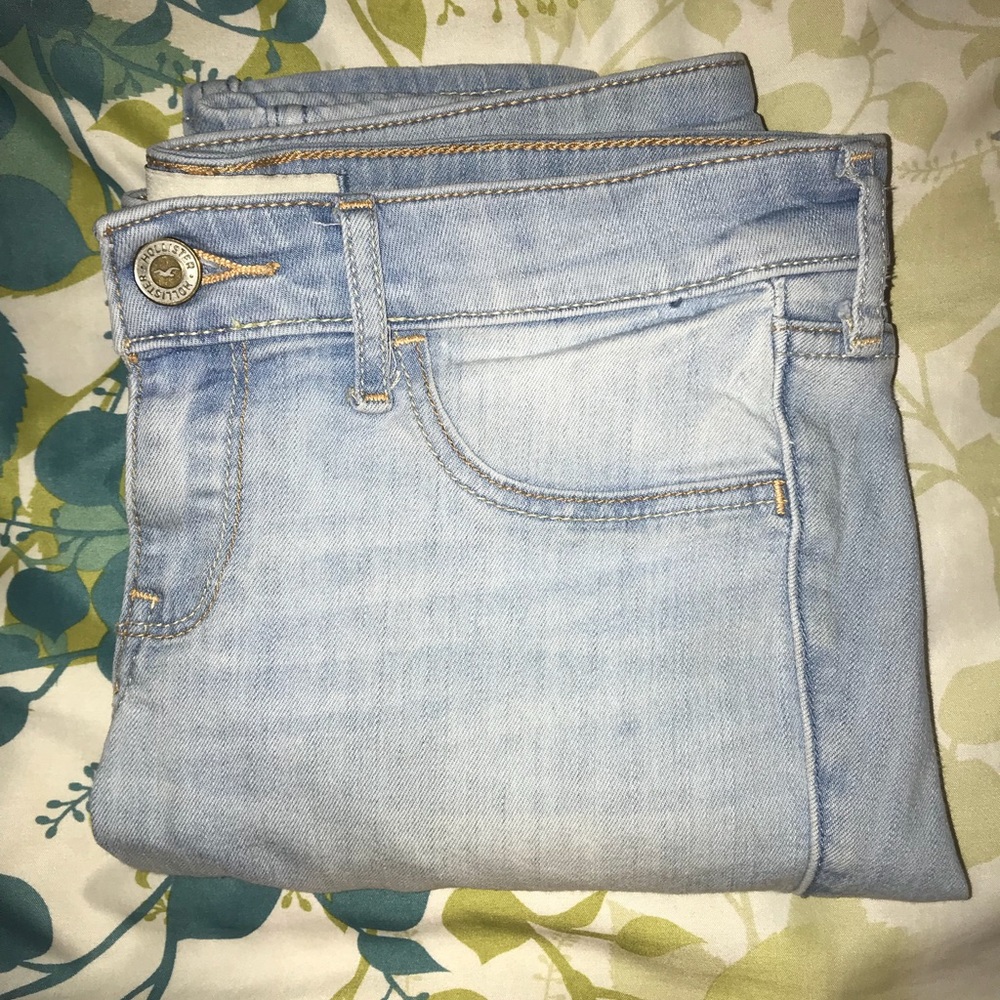 Light Wash Skinny Jeans